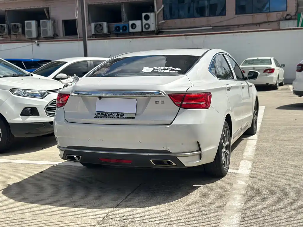 Geely Borui — фото 10