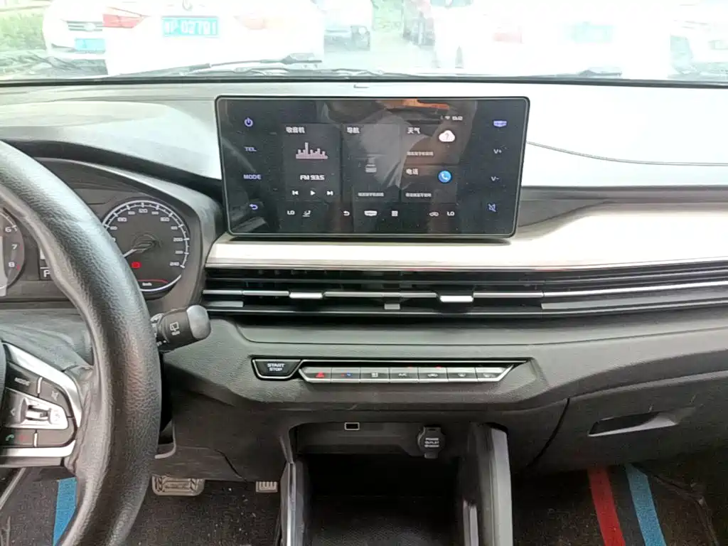 Geely Vision X3 — фото 13