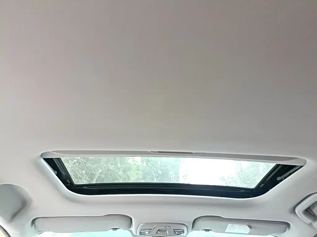 Geely Vision X3 — фото 18