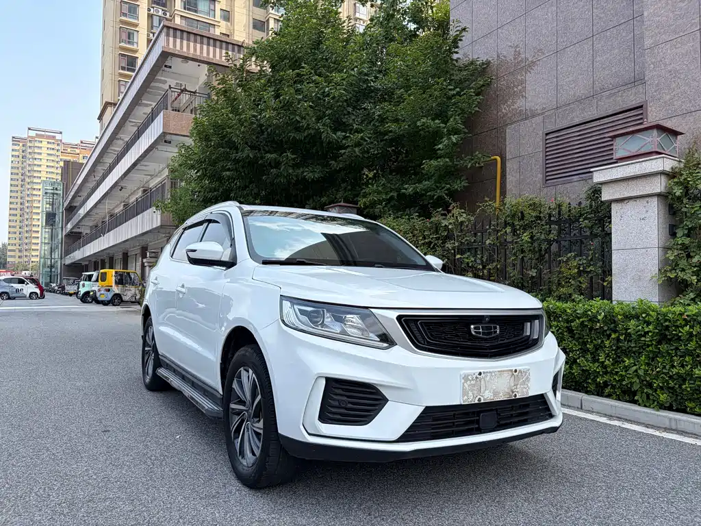Geely Vision X6 — фото 3