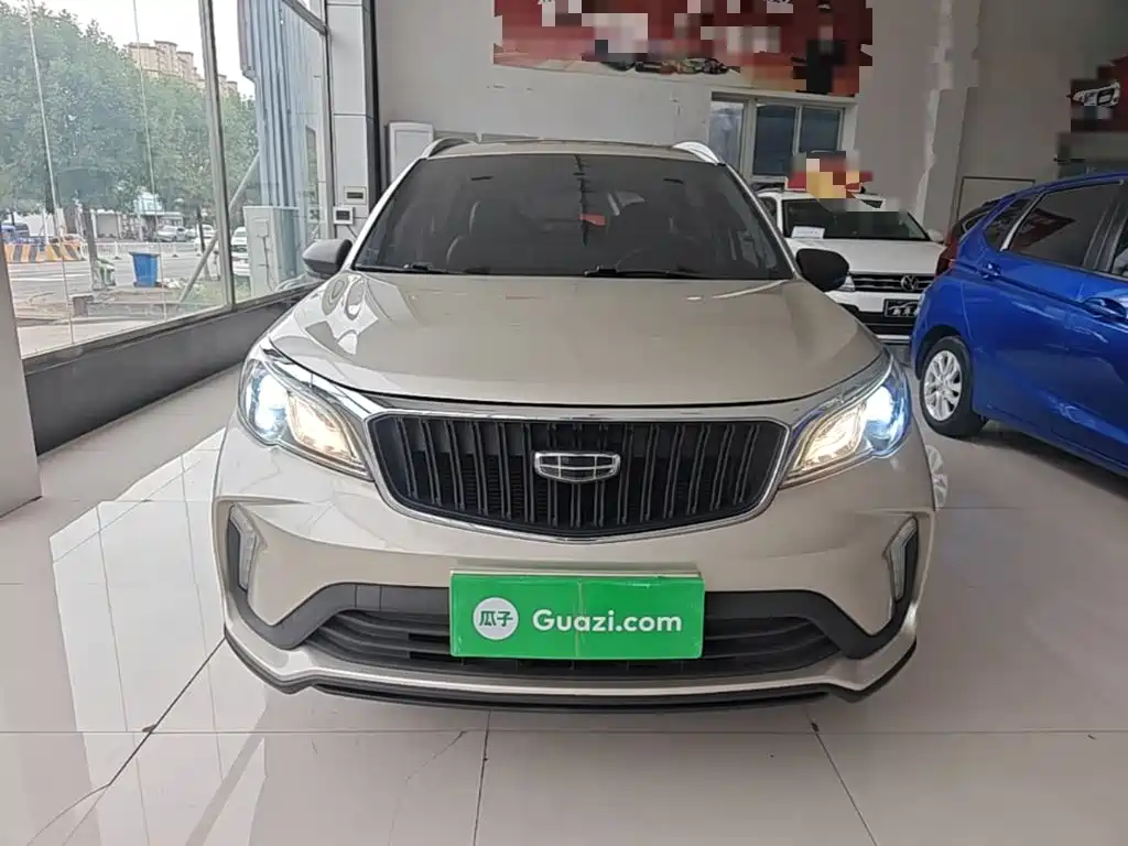 Geely Vision X3 — фото 3