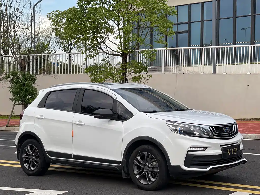 Geely Vision X3 — фото 3