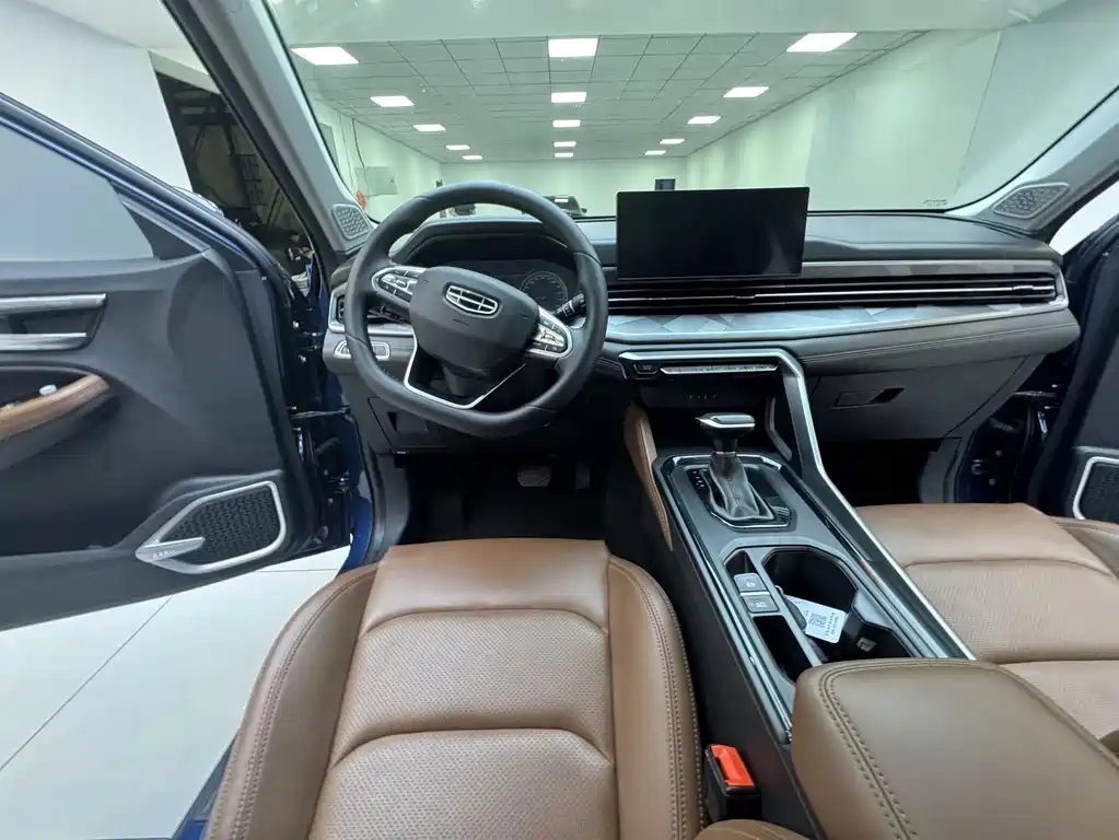 Geely Vision X6 — фото 14