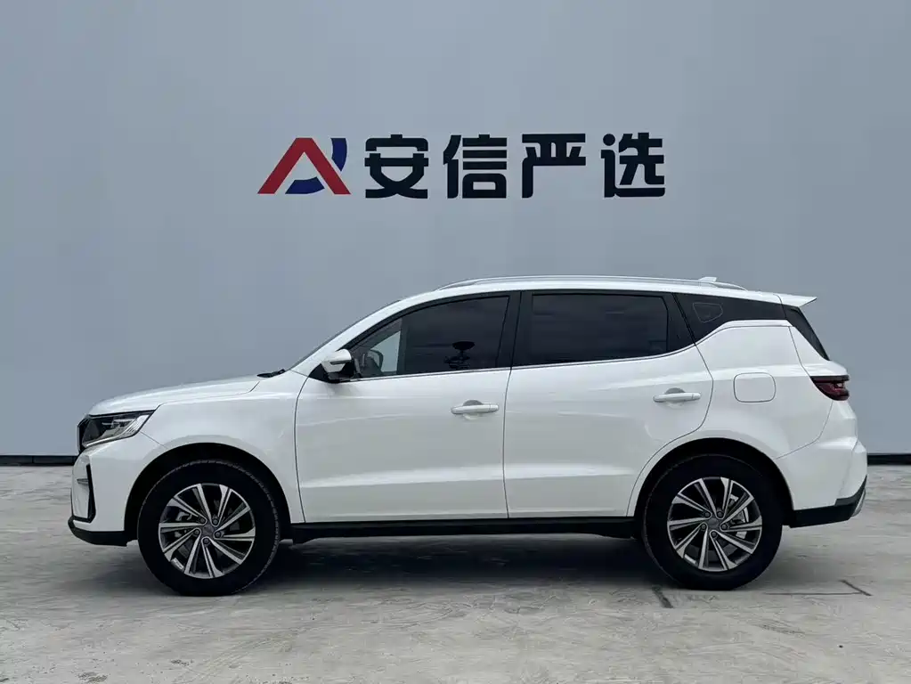 Geely Vision X6 — фото 9