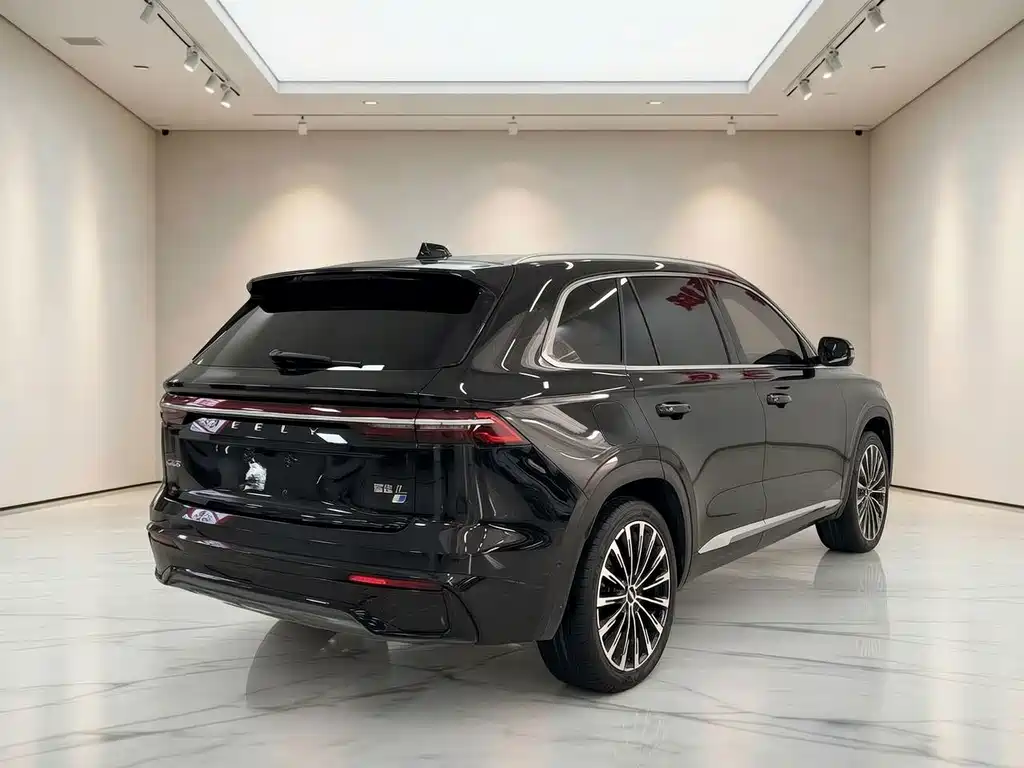 Geely Xingyue L — фото 3