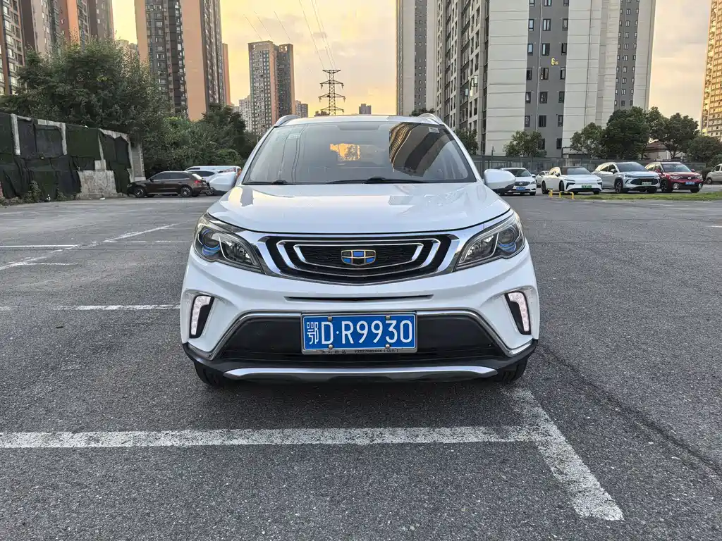 Geely Vision X3 — фото 2