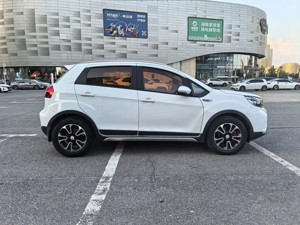 Geely Vision X3 — фото 7
