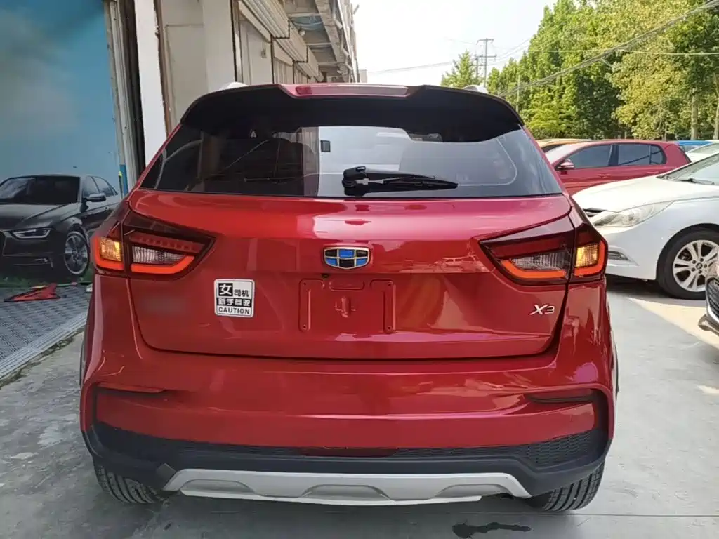 Geely Vision X3 — фото 4
