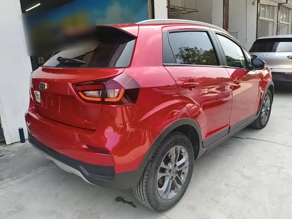 Geely Vision X3 — фото 5