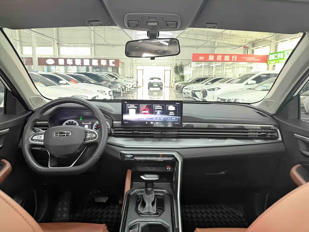 Geely Vision X6 — фото 14