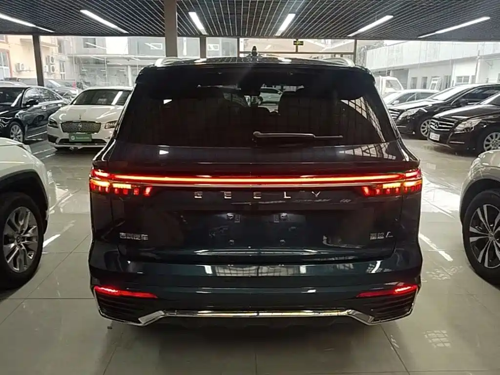 Geely Xingyue L — фото 6