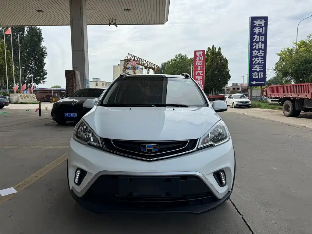 Geely Vision X1 — фото 2
