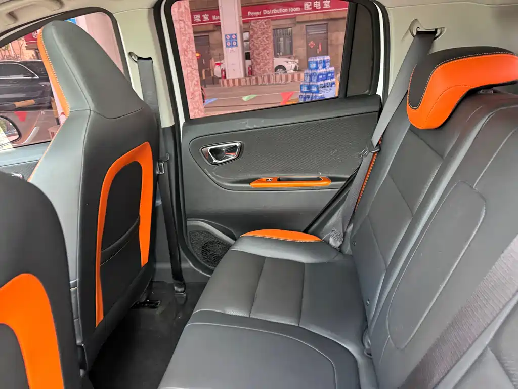 Geely Vision X1 — фото 10