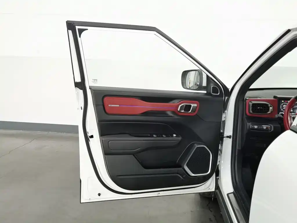 Geely Icon — фото 8
