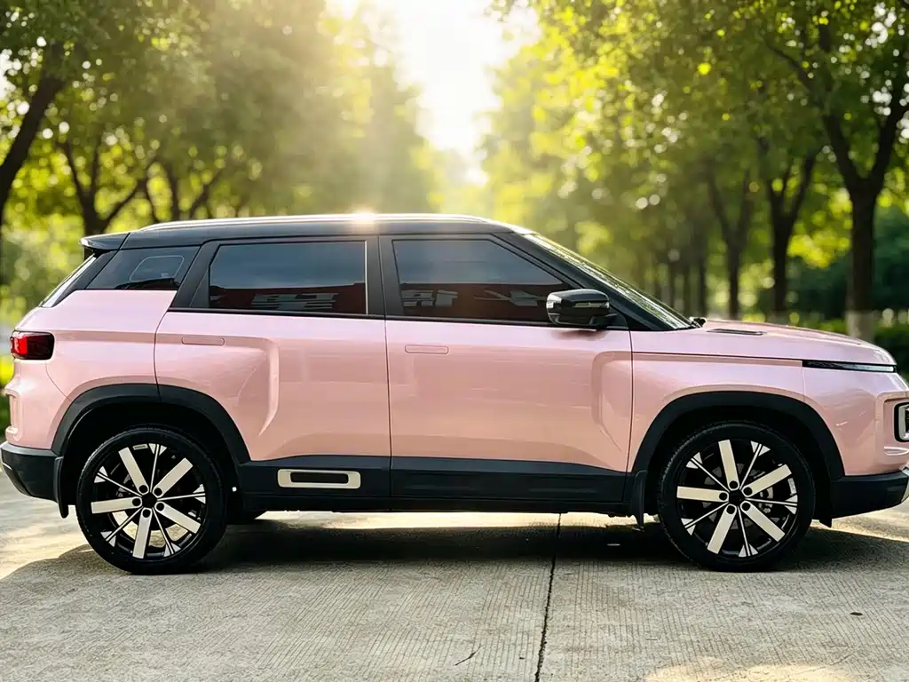 Geely Icon — фото 4