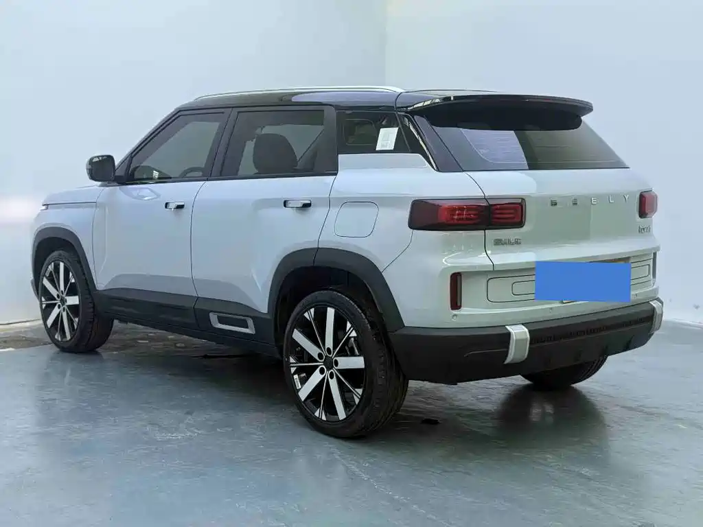 Geely Icon — фото 3