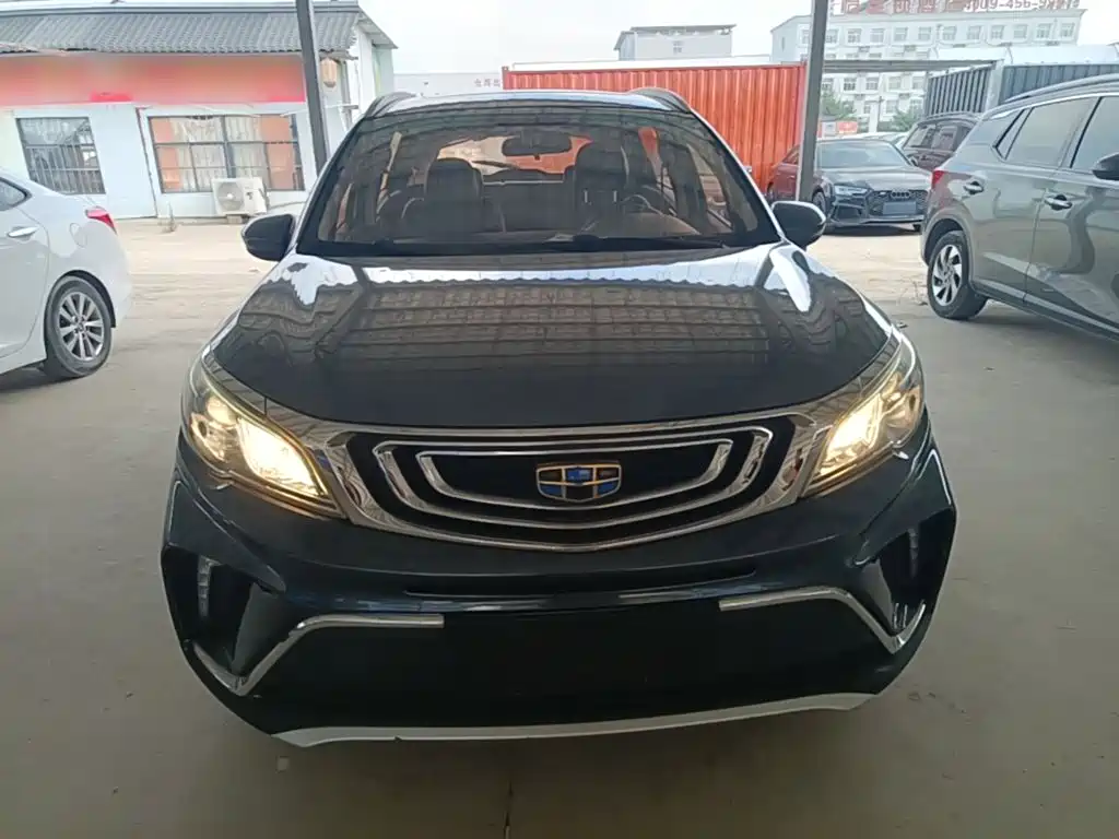 Geely Vision X3 — фото 3