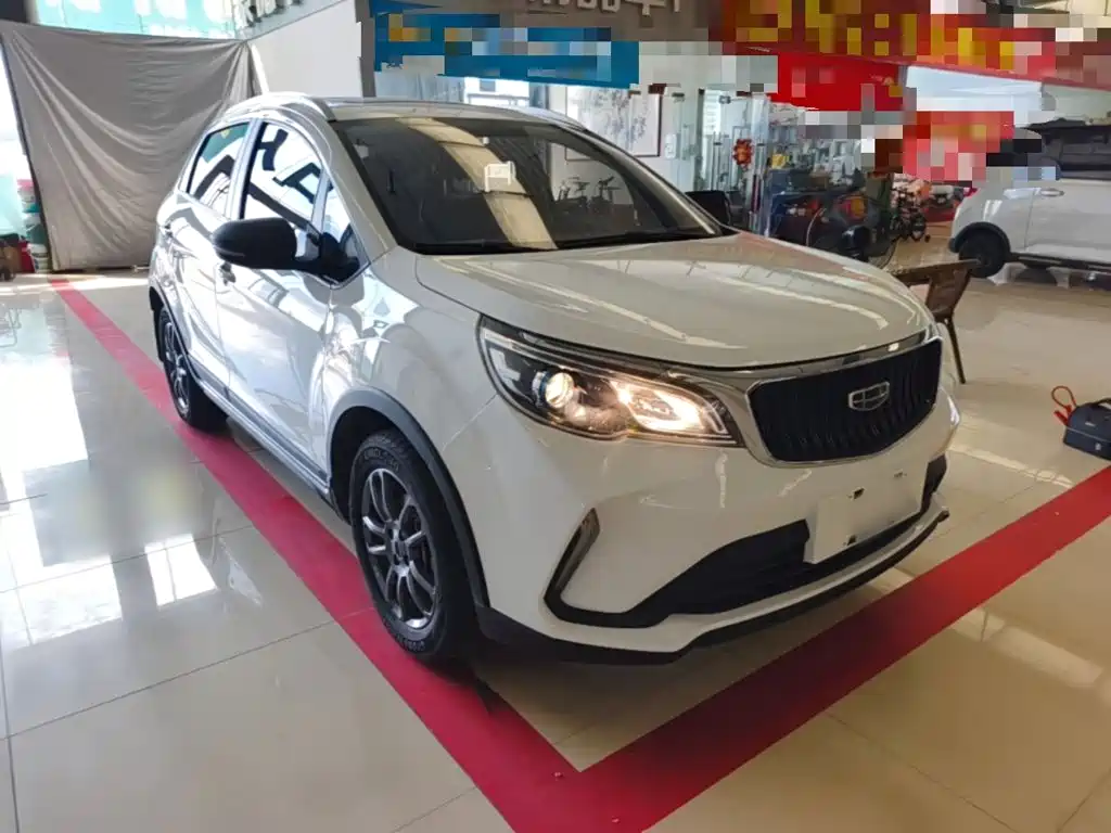 Geely Vision X3 — фото 4