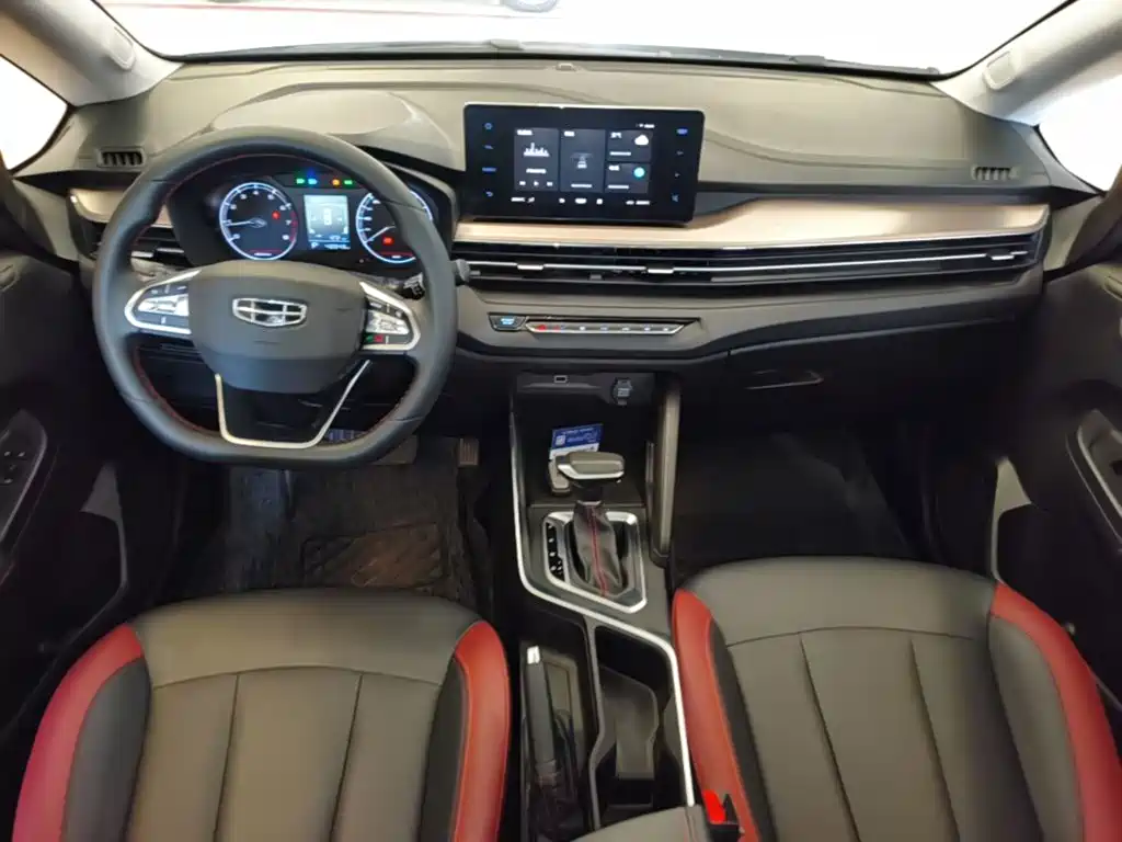 Geely Vision X3 — фото 10