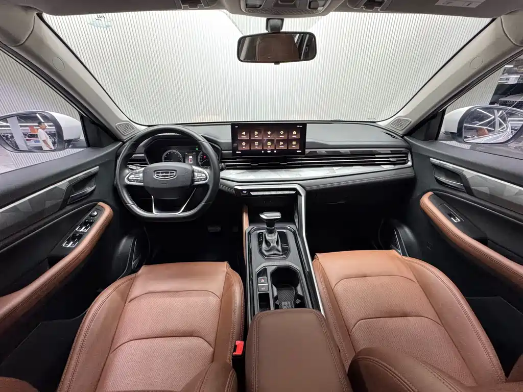 Geely Vision X6 — фото 13