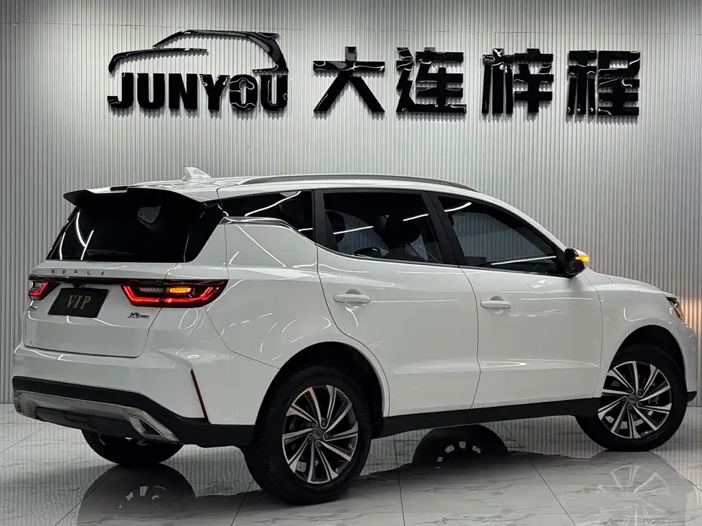Geely Vision X6 — фото 4
