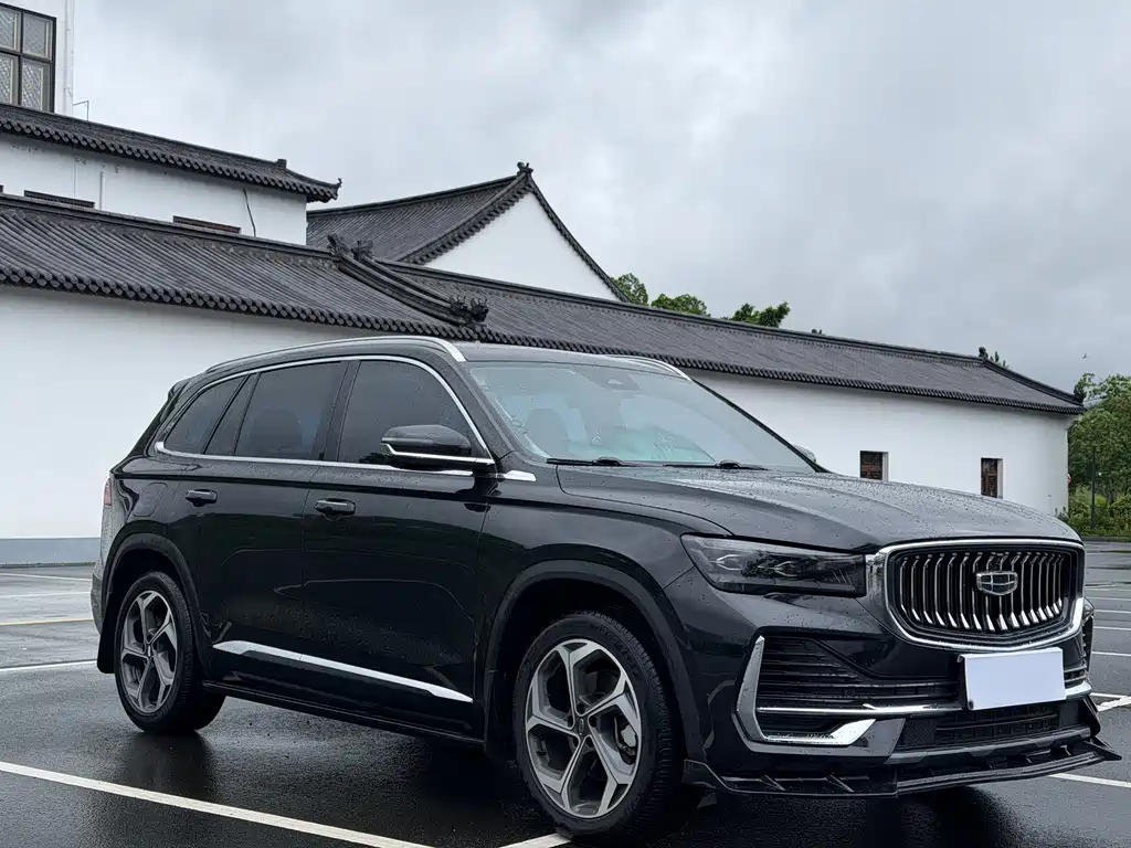 Geely Xingyue L — фото 3