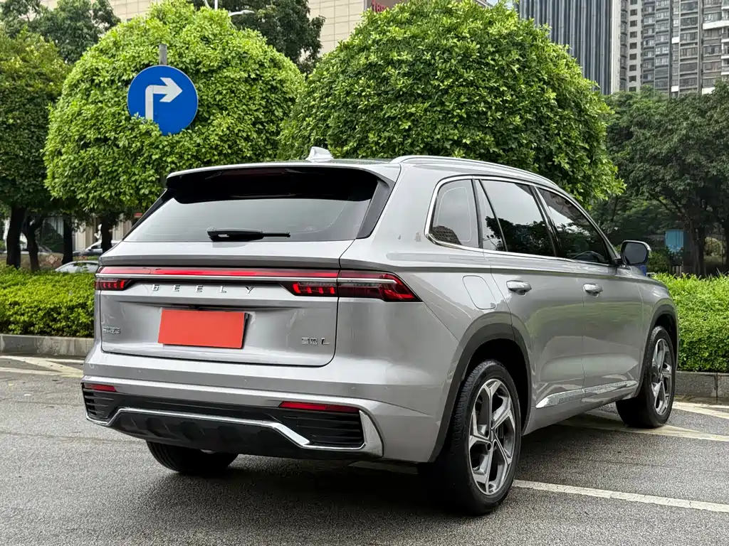 Geely Xingyue L — фото 6