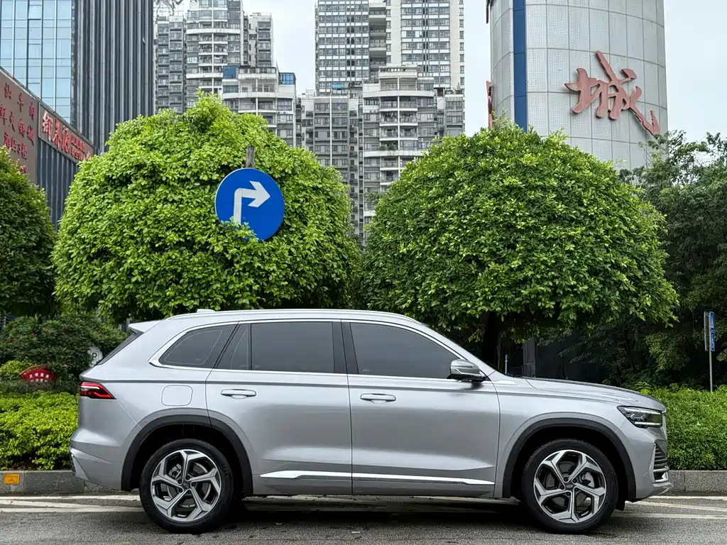 Geely Xingyue L — фото 7