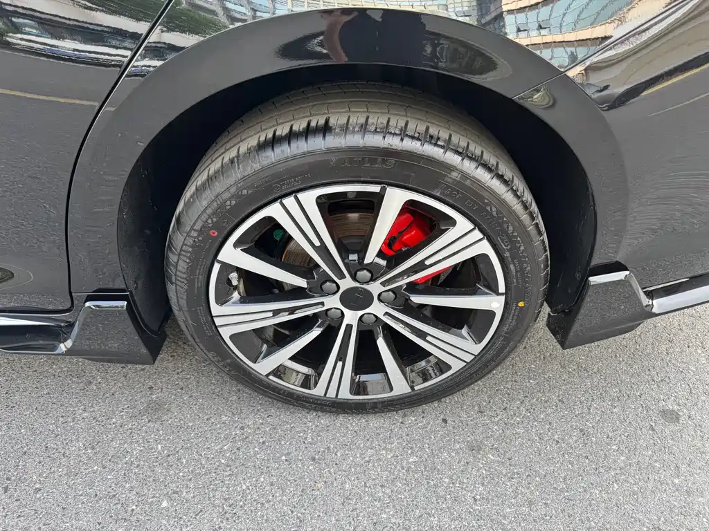 Geely Xingrui — фото 17