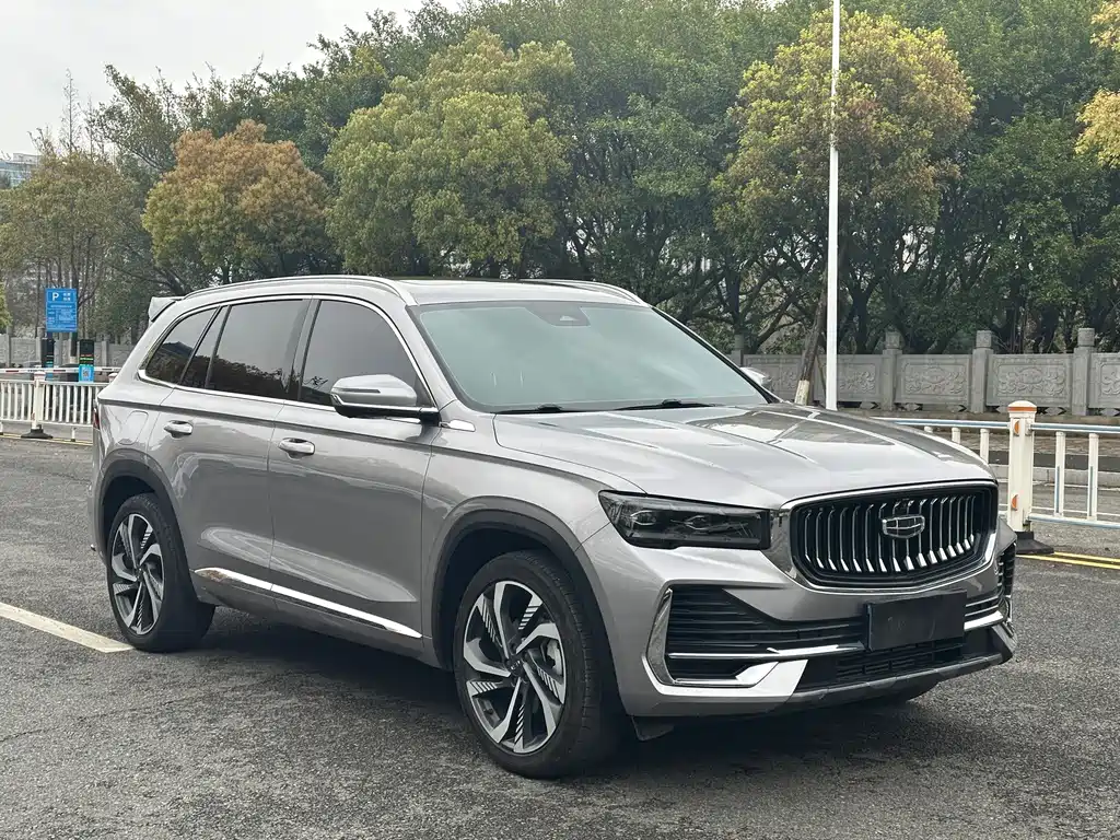 Geely Xingyue L — фото 3