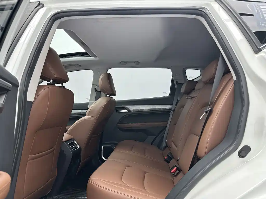 Geely Vision X6 — фото 6