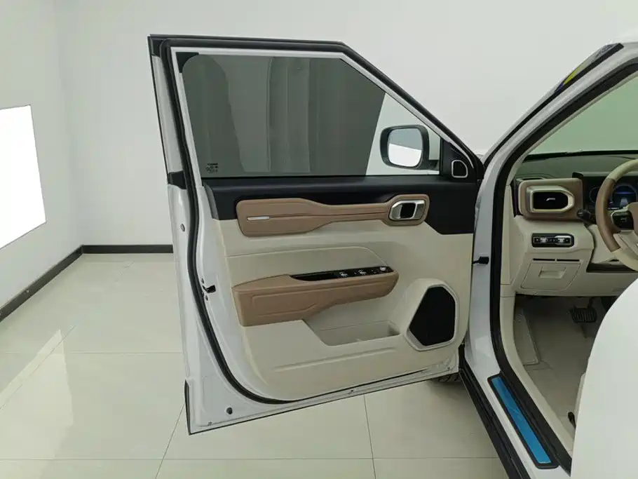 Geely Icon — фото 7
