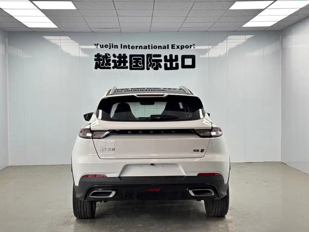 Geely Emgrand S — фото 10