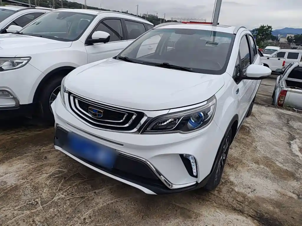 Geely Vision X3 — фото 3