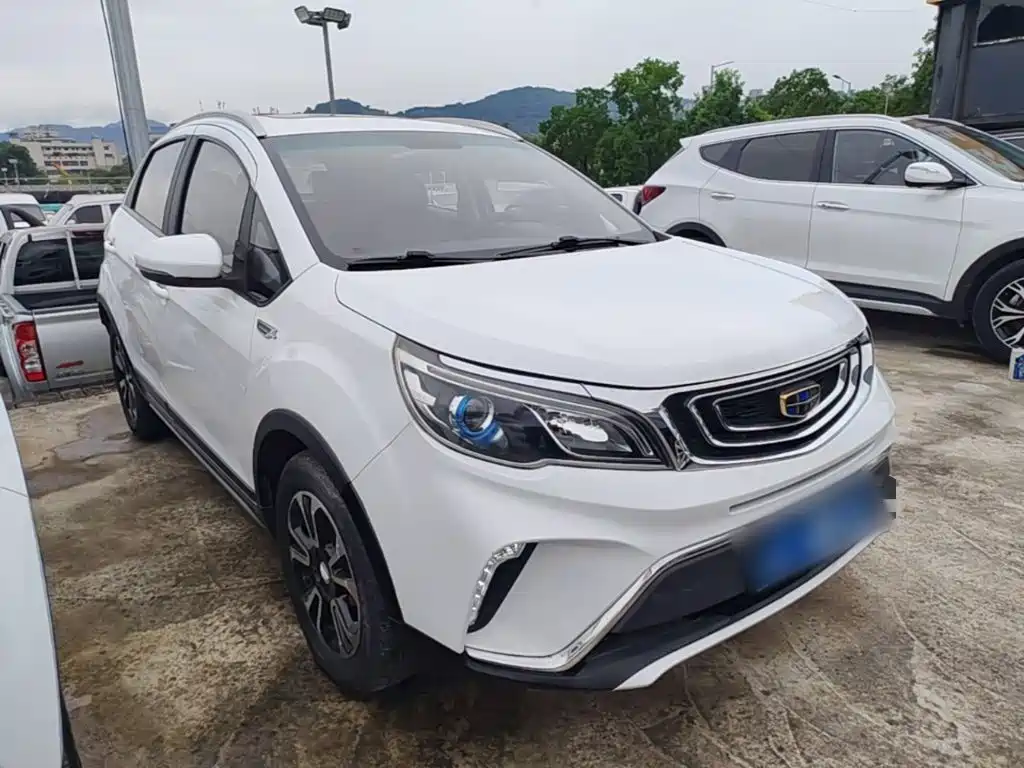 Geely Vision X3 — фото 22