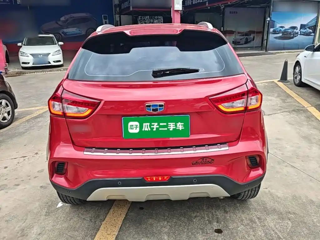 Geely Vision X3 — фото 6