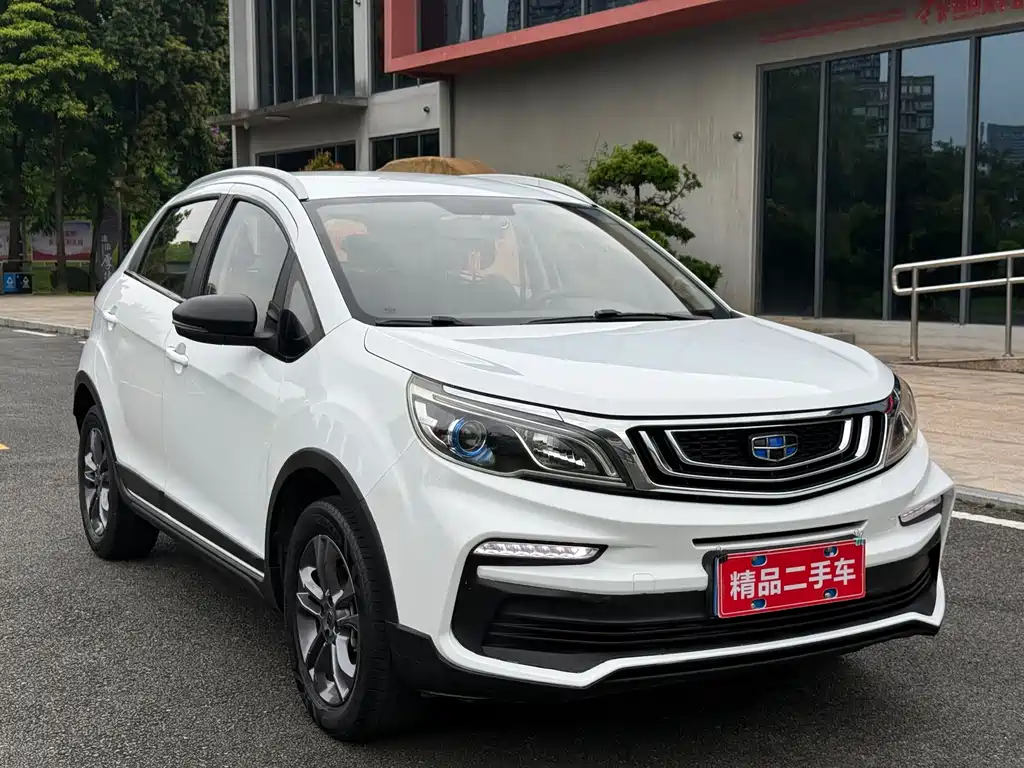 Geely Vision X3 — фото 3