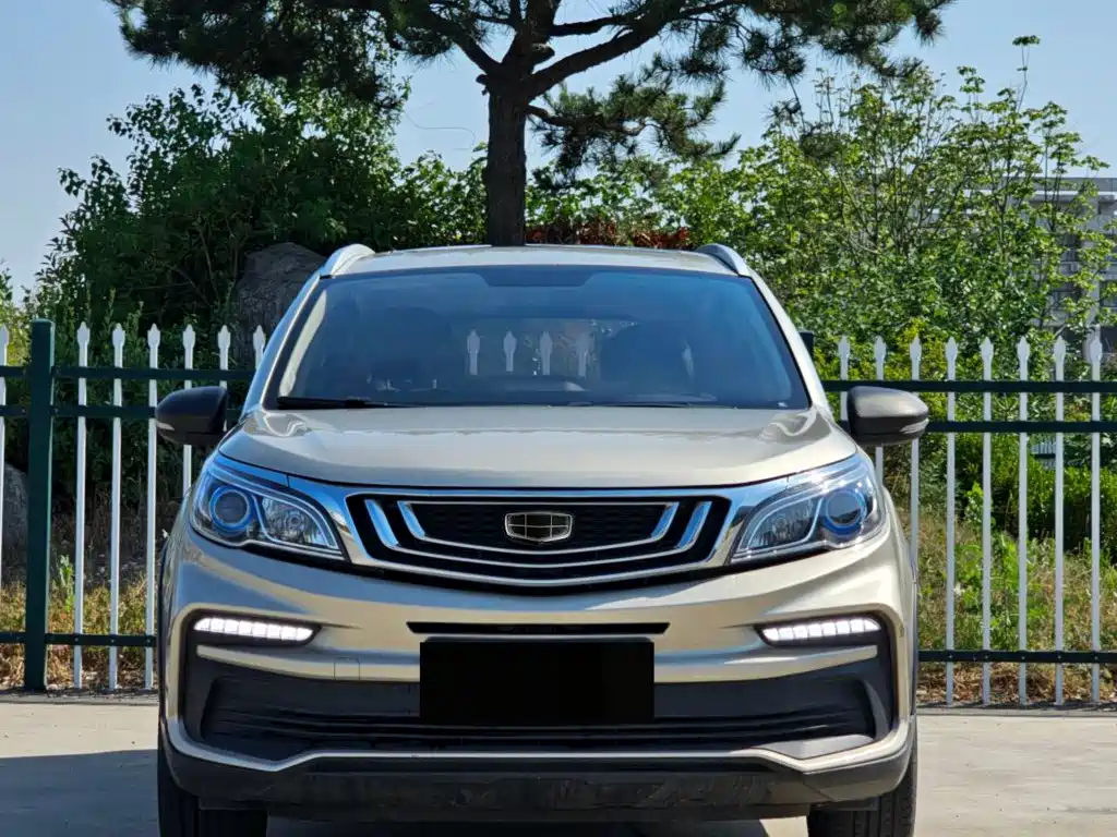 Geely Vision X3 — фото 4