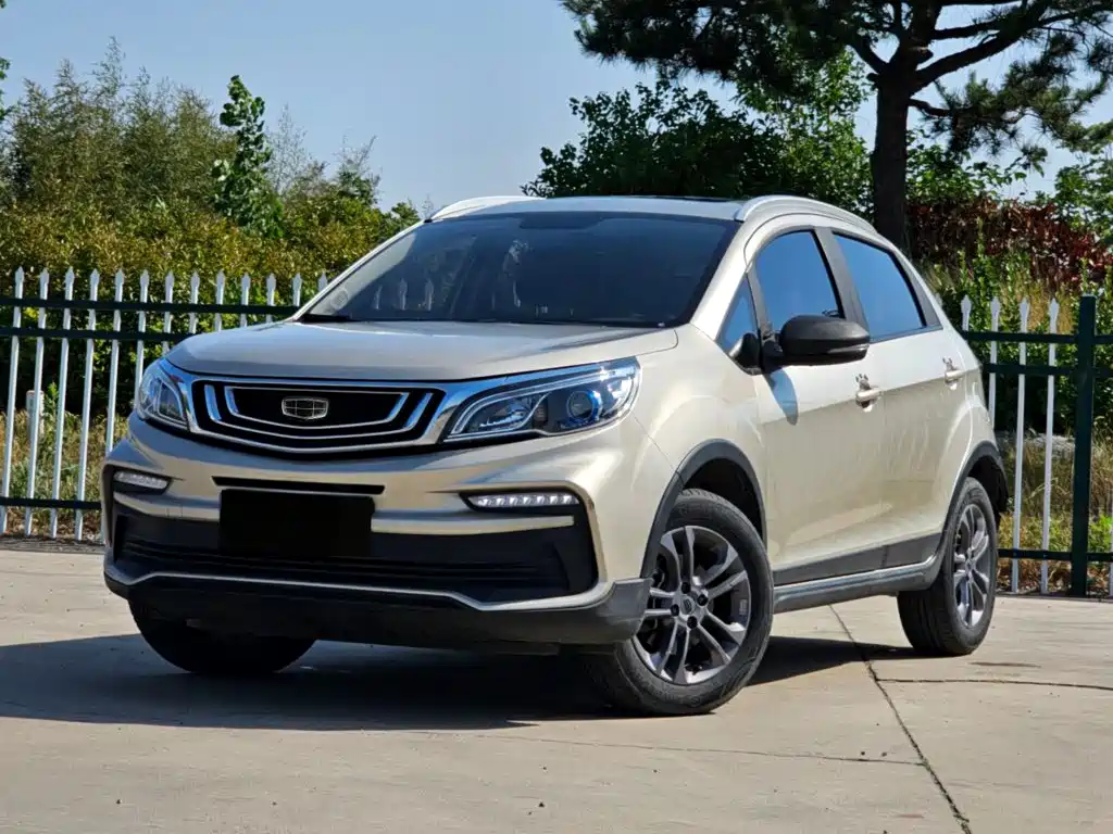 Geely Vision X3 — фото 7