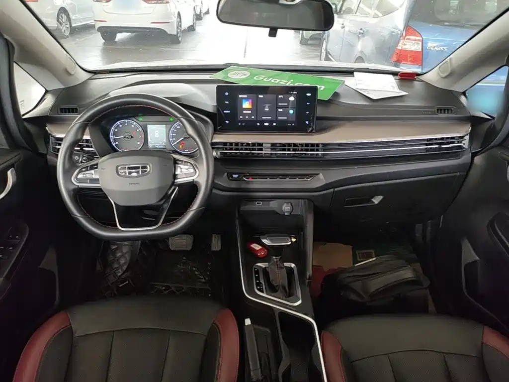 Geely Vision X3 — фото 10