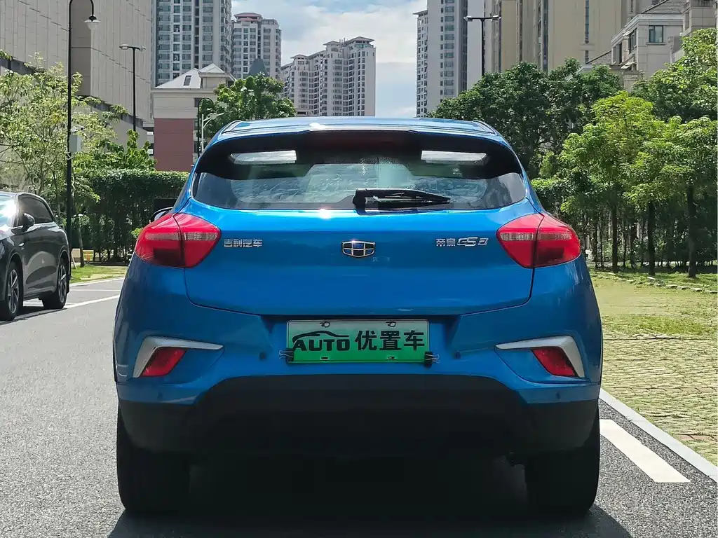 Geely GSe — фото 5