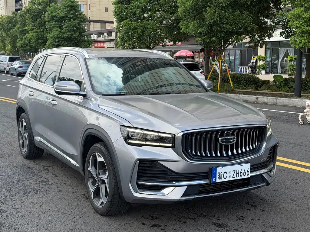 Geely Xingyue L — фото 3