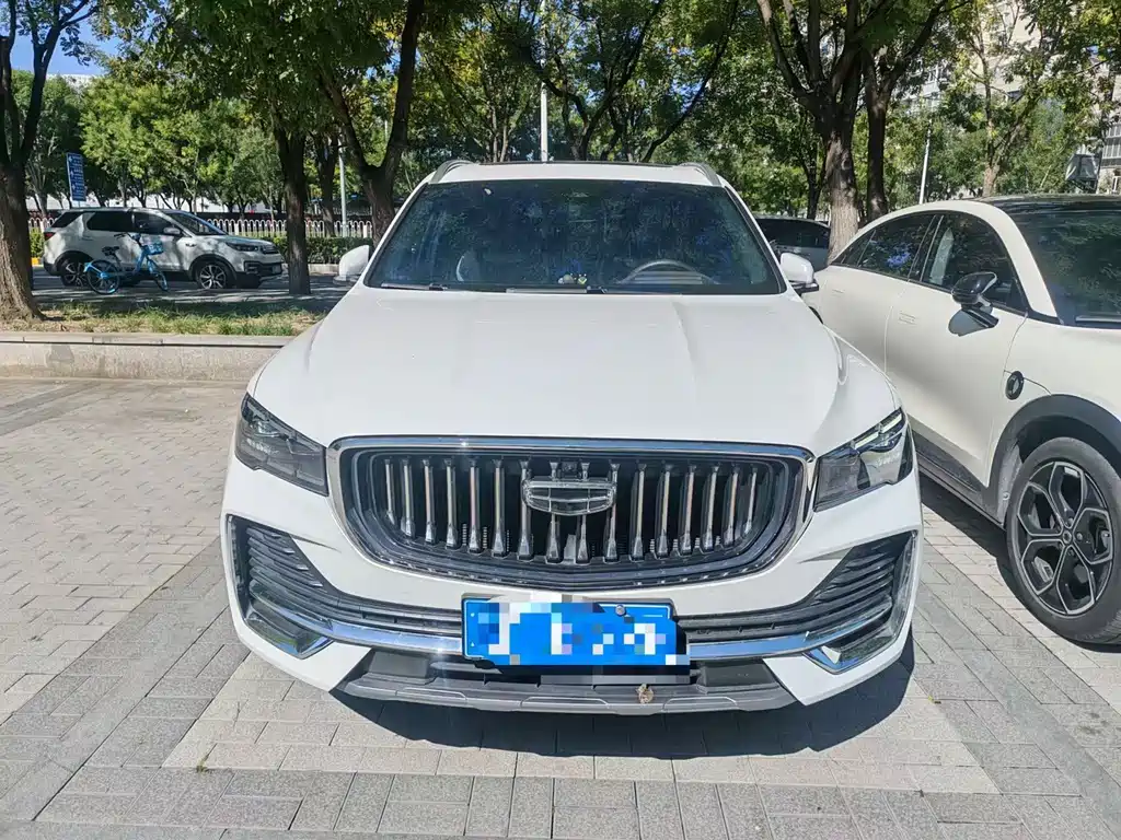 Geely Xingyue L — фото 3