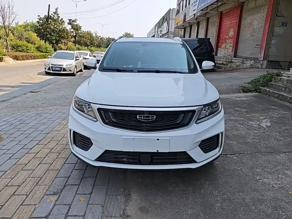 Geely Vision X6 — фото 3