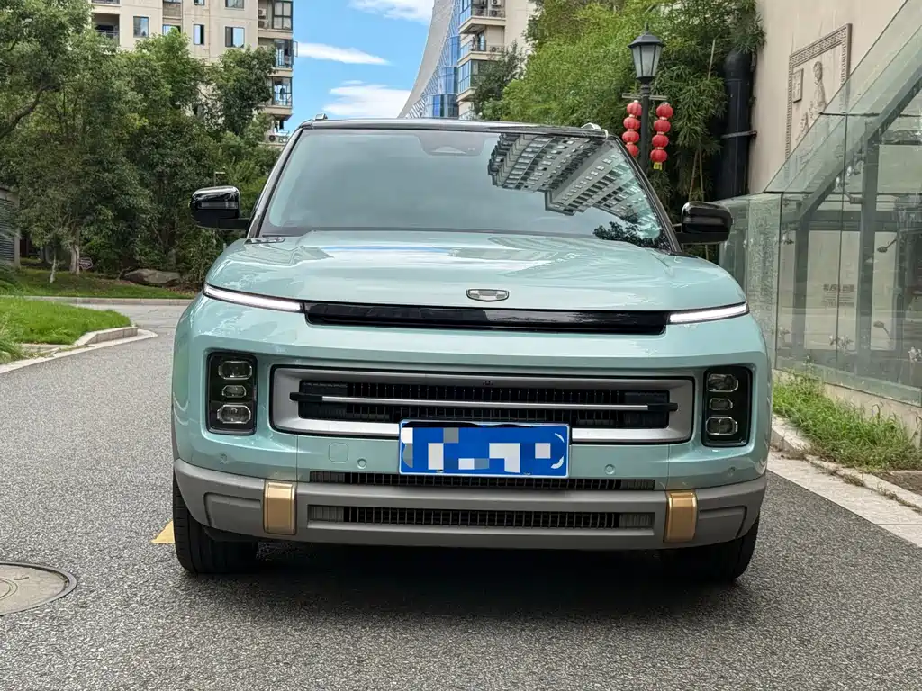 Geely Icon — фото 2
