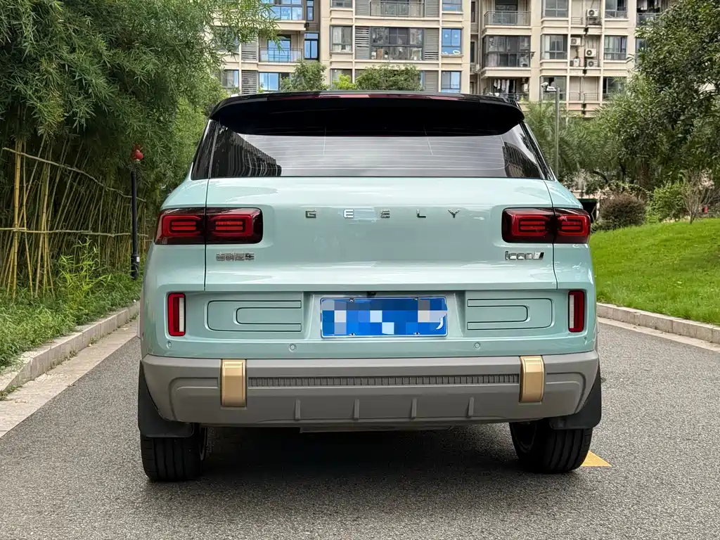 Geely Icon — фото 14