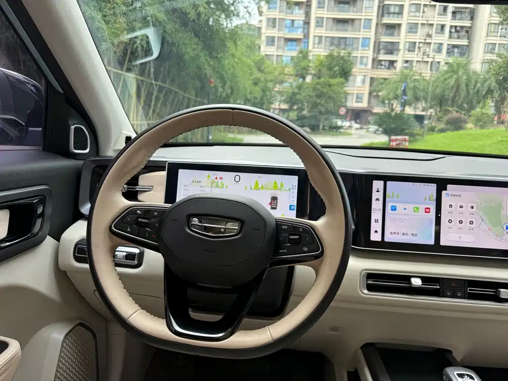 Geely Icon — фото 8