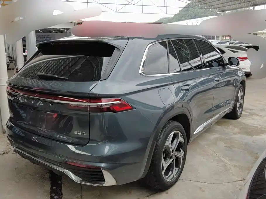 Geely Xingyue L — фото 3