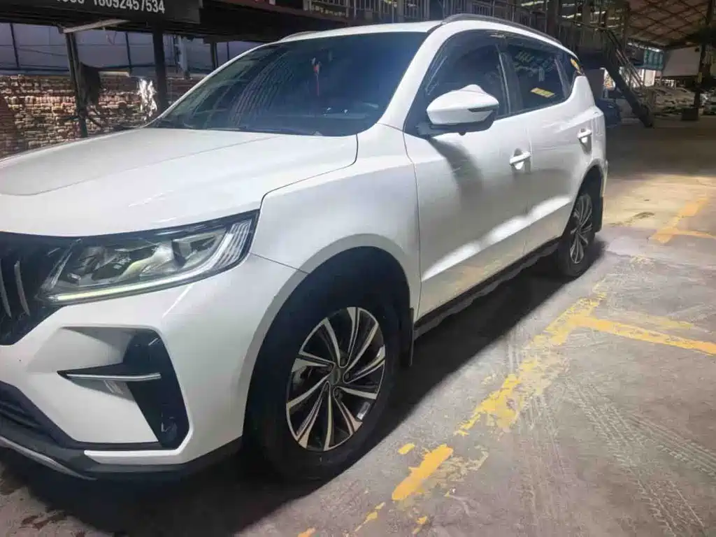 Geely Vision X6 — фото 3