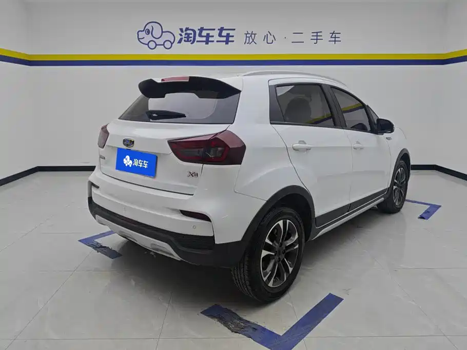 Geely Vision X3 — фото 3